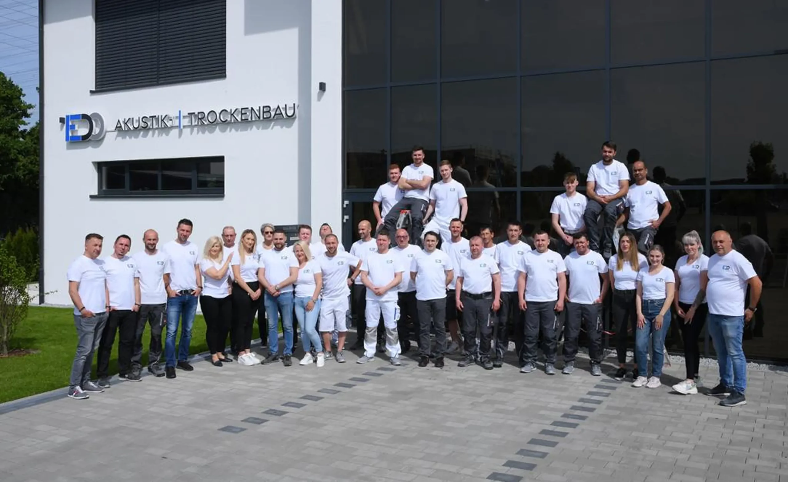 Team von EDO Gesellschaft für Trockenbau mbH